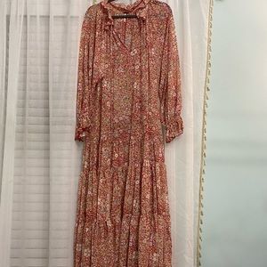 Large feeling groovy maxi w/slip